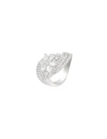 Anel Flor em Diamantes Navetes